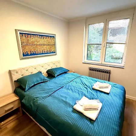 Chill & Play With Garage