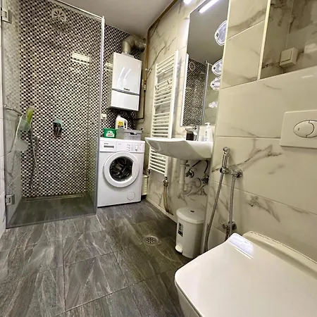 דירה Chill & Play With Garage