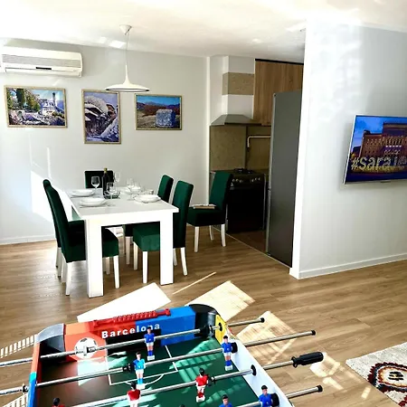 דירה Chill & Play With Garage סראייבו